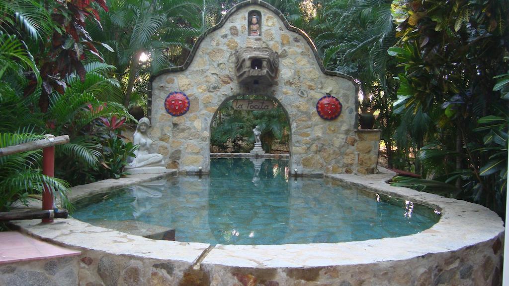 Quinta Erika Boutique Hotel By Rotamundos Coyuca de Benitez Exteriör bild