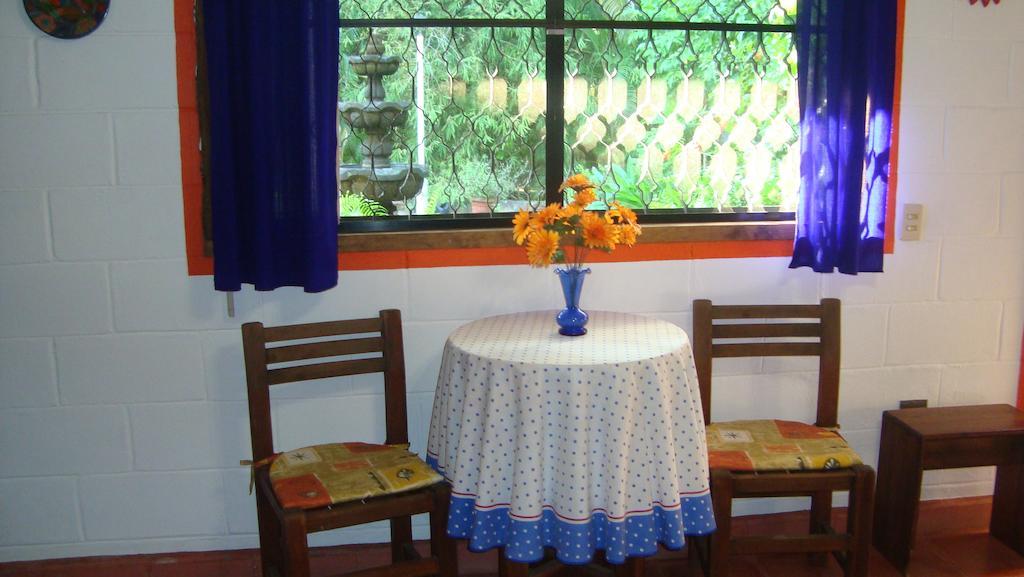 Quinta Erika Boutique Hotel By Rotamundos Coyuca de Benitez Rum bild